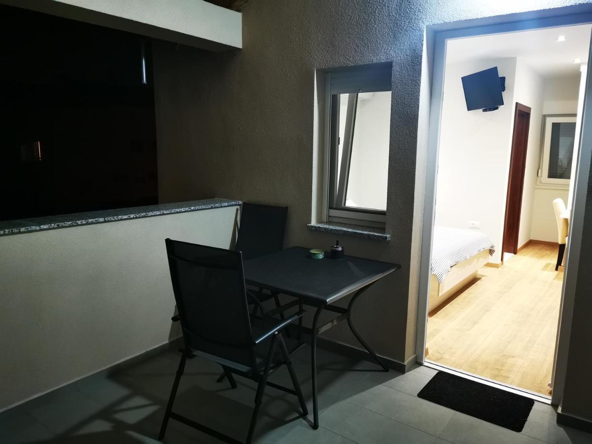 Studio Apartman Rosa Затон Екстер'єр фото